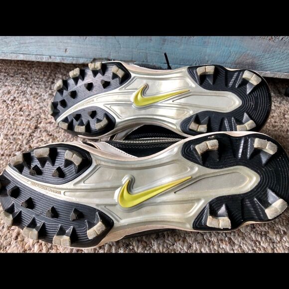 Great Nike cleats size 10 - Picture 5 of 5